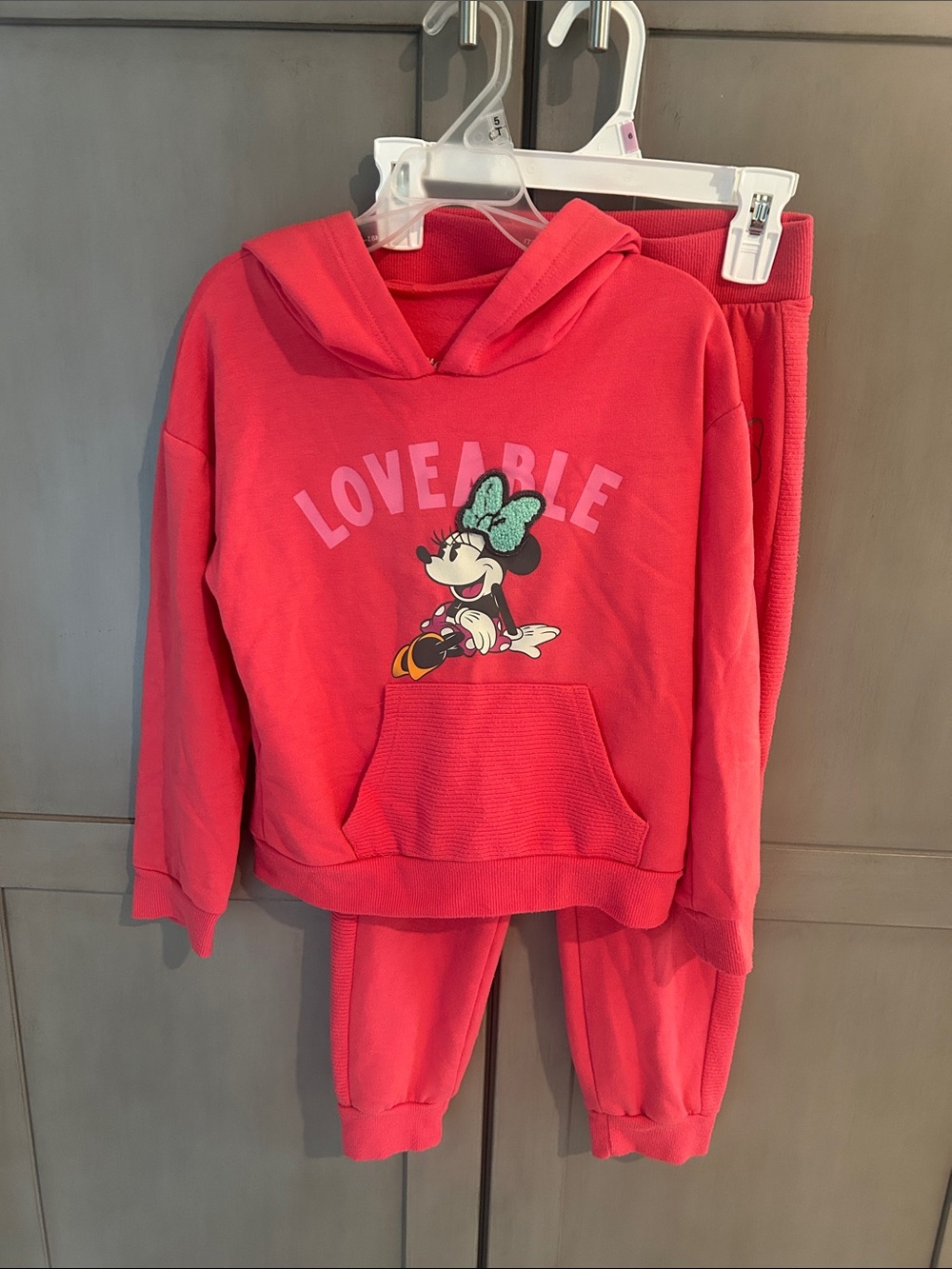 Disney Kids 2-Piece Minnie Mouse Hoodie & Joggers - Coral Pink